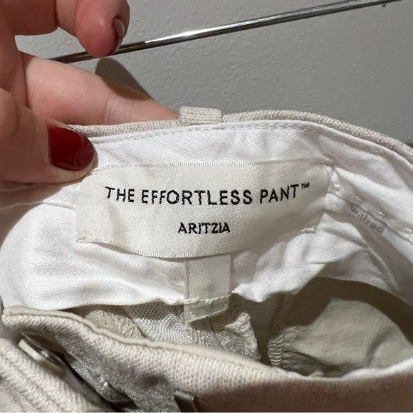 The Effortless Pant Cropped - CruiseLinen - Picture 4 of 7